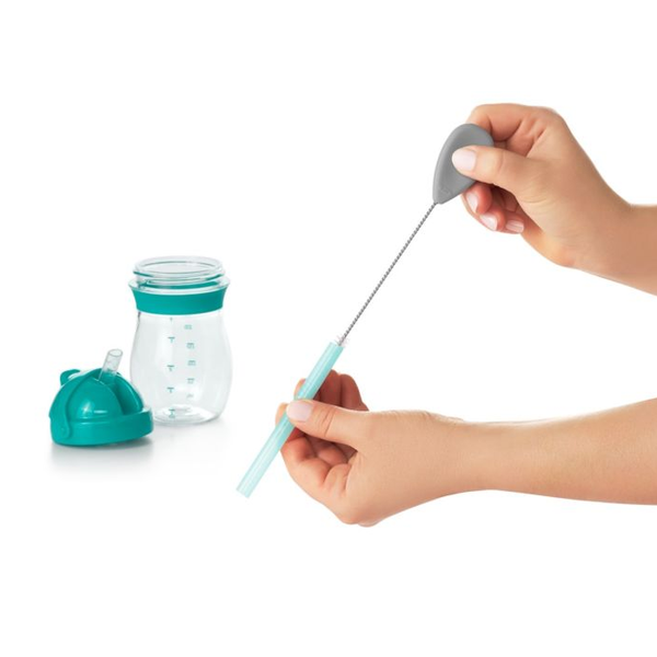 Oxo Tot Water Bottle & Straw Cup Cleaning Set