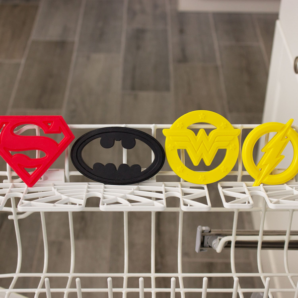 Bumkins Silicone Teether – DC Comics The Flash