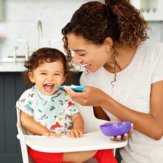 Munchkin Love-A-Bowls 4Pk Feeding Set - Blue/Purple/Green/Orange