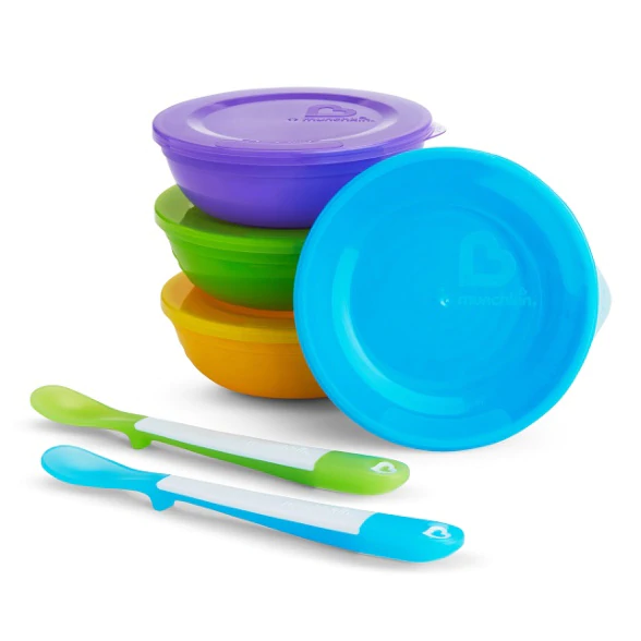 Munchkin 彩色餐碗(4件裝)連2件餐匙