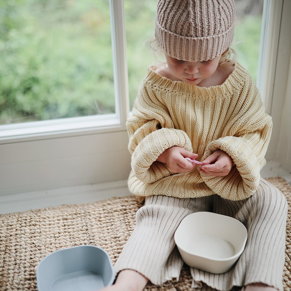 https://stbabysophie.com/cdn/shop/products/Mushie-Dinner-Bowl-Square-Cloud-FEEDING-WEANING-BABY-SOPHIE-2_600x.png?v=1660918615