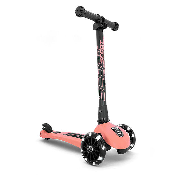 Scoot And Ride HighwayKick 3 LED – Peach
