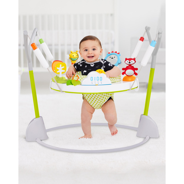 SKIP HOP EXPLORE & MORE JUMPSCAPE FOLD-AWAY JUMPER | BABY SOPHIE