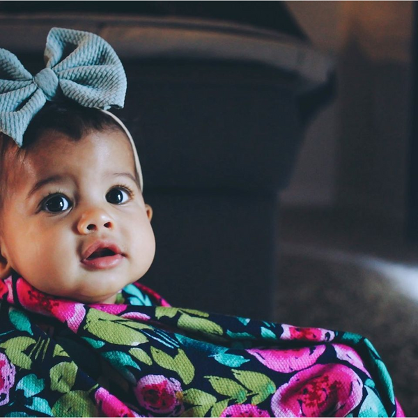 Tiny Twinkle Kaffle韓式提花編織紗巾 – 水墨花